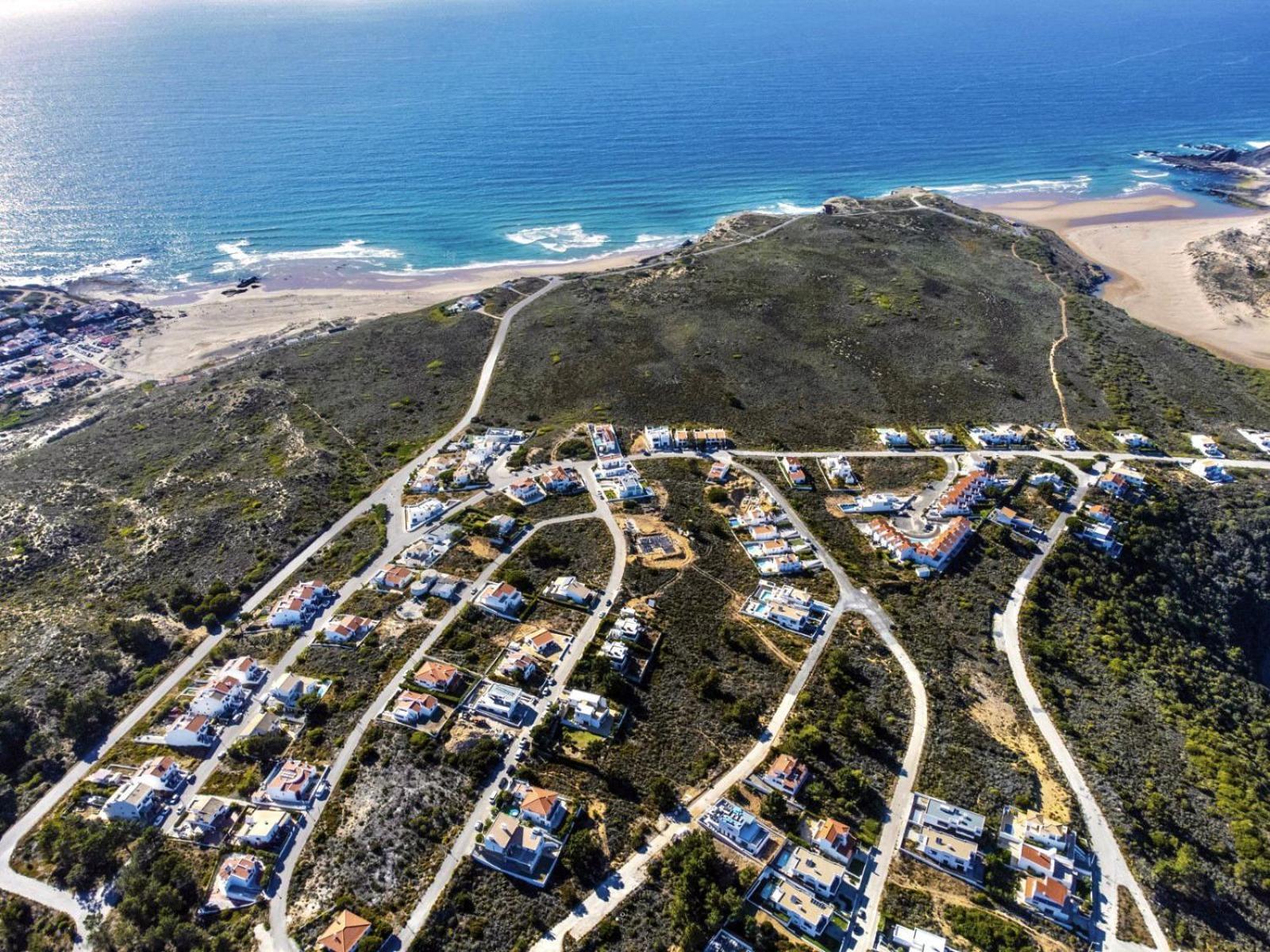 Beach House Clerigo - 2 Unique Apartments Aljezur Exterior photo